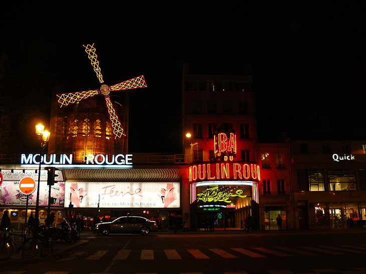 Nuit_07_Moulin Rouge_© Alain Escudie.jpg